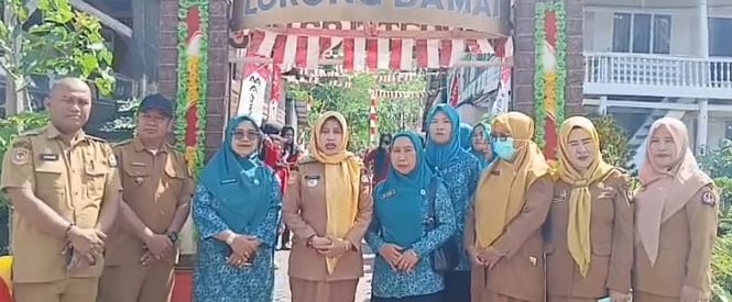 CAMAT TELLU SIATTINGE KUNJUNGI LORONG DAMAI DI DESA ITTERUNG